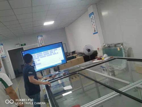拼接触摸框大屏选型指南 红外触摸屏在大型显示场景中的技术优势与采购建议